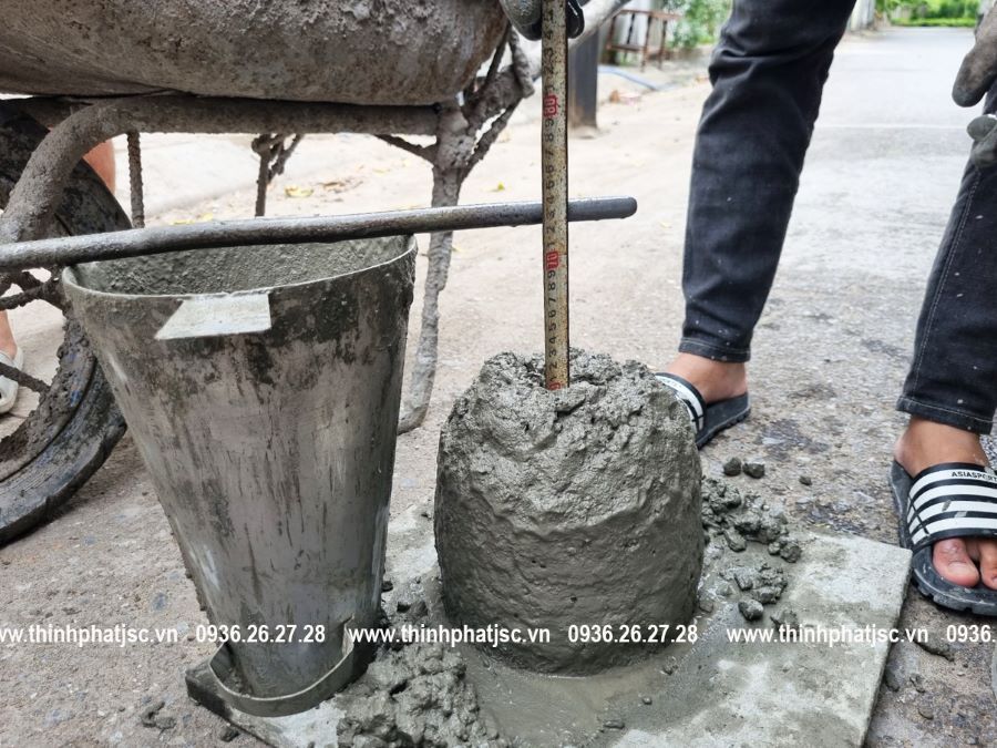 xây nhà trọn gói quận Long Biên Thạch Bàn đổ bê tông mái 3 5