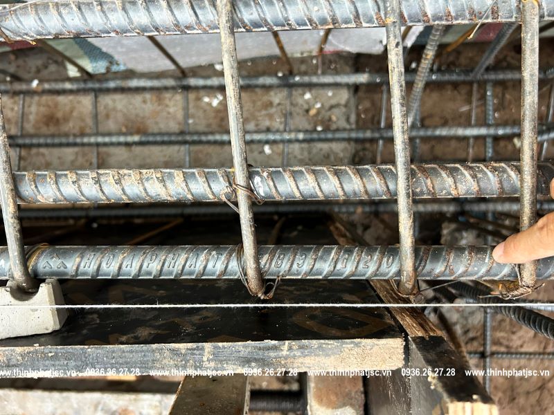 xây nhà trọn gói quận Long Biên anh Quân giang biên móng 6