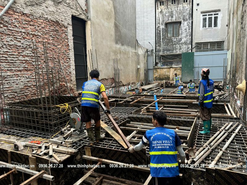 Hoàn thành đổ bê tông móng tại công trình Vũ Tông Phan, Khương Đình 02/09/2025